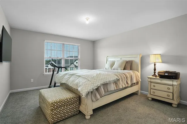 $819,999 | 104 Long Pass Court, Lake St. Louis, MO 63367