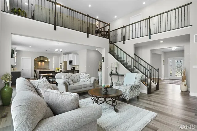 $819,999 | 104 Long Pass Court, Lake St. Louis, MO 63367