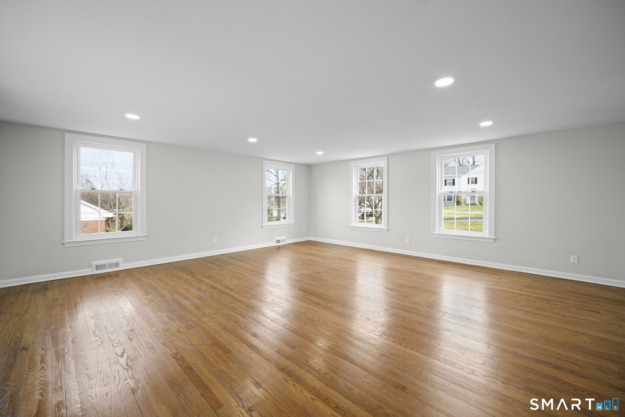 39 Marbern Drive Suffield, CT 06078 - Photo 14 of 35