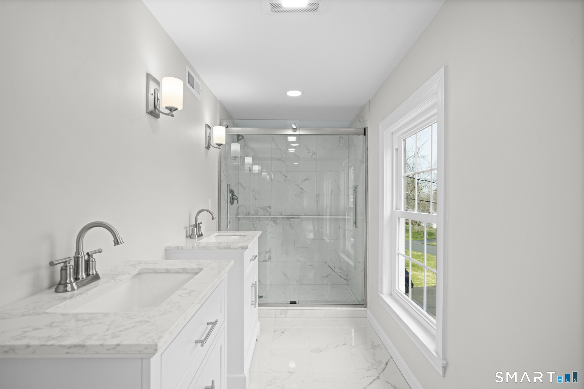 39 Marbern Drive Suffield, CT 06078 - Photo 24 of 35