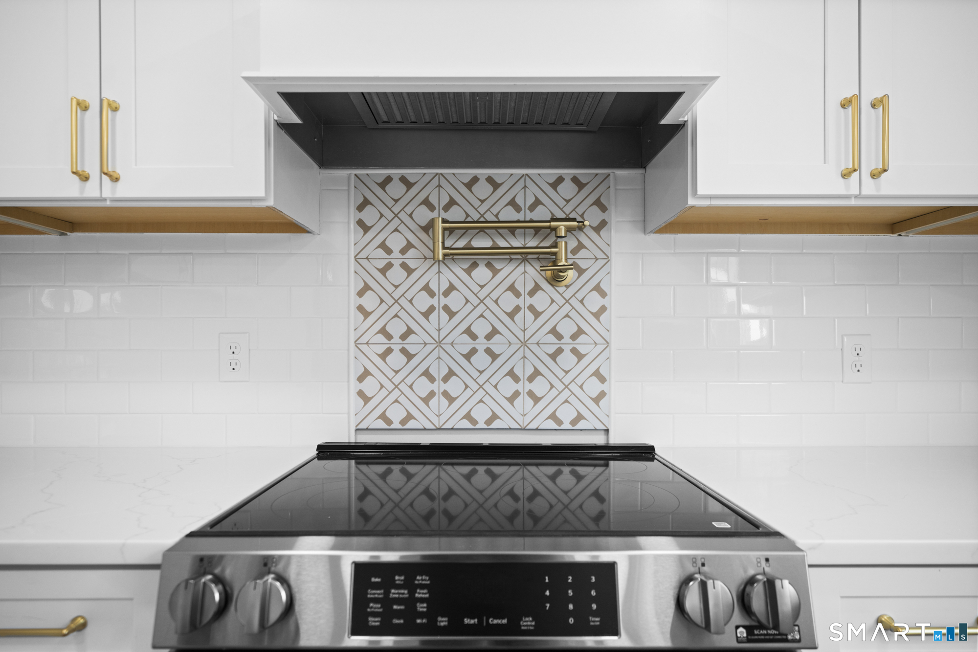 39 Marbern Drive Suffield, CT 06078 - Photo 5 of 35