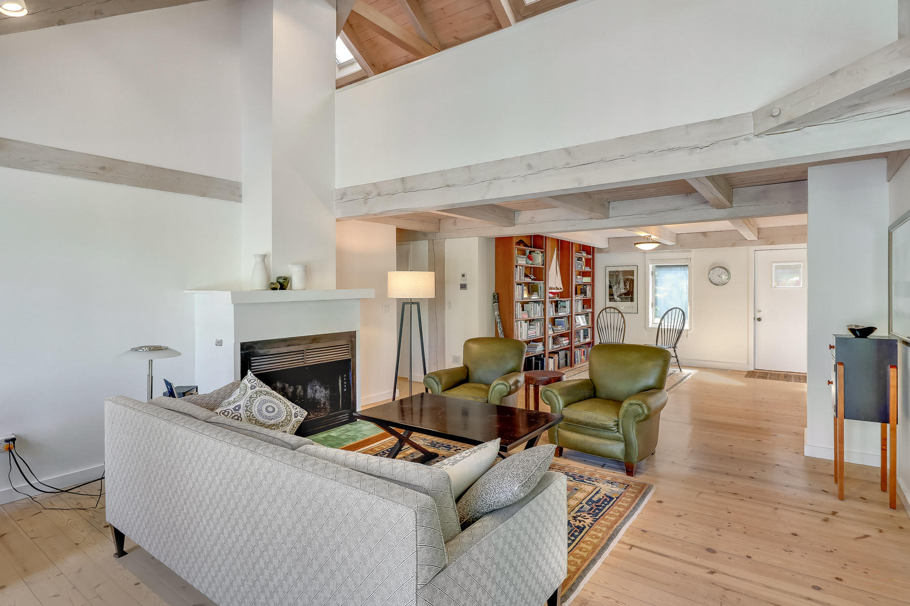 69 Crescent Road Mashpee, MA 02649 - Photo 8 of 50 3P2A9357