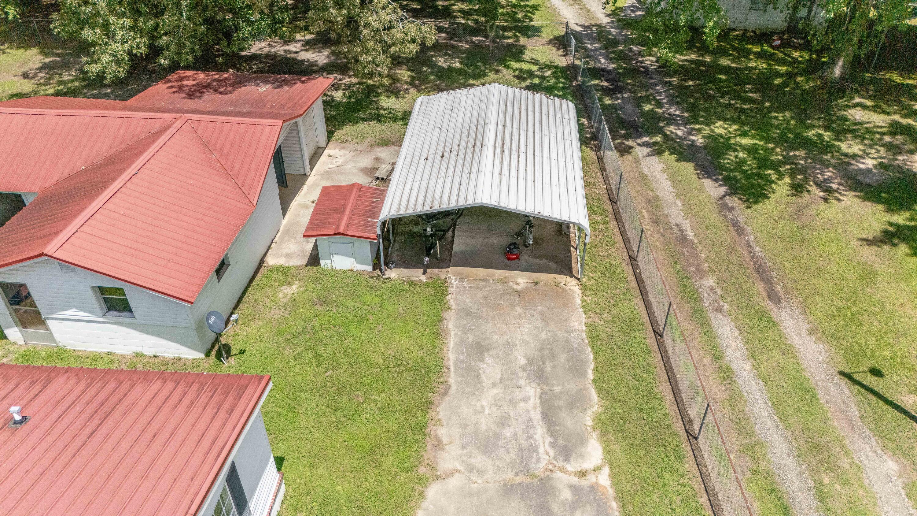 4341 Nelson's Ferry Road Summerton, SC 29148 - Photo 22 of 26 DJI_20250616141602_0015_D