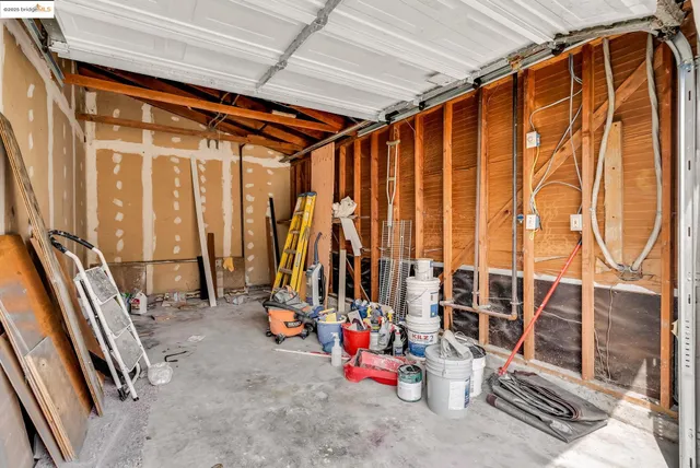 $549,000 | 2933 Filbert Street, Oakland, CA 94608