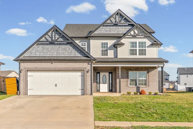 $2,900 | 953 Isaac Drive, Clarksville, TN 37040