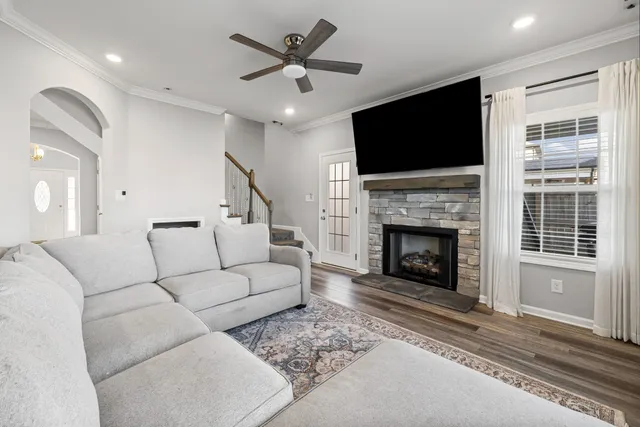 $2,900 | 953 Isaac Drive, Clarksville, TN 37040