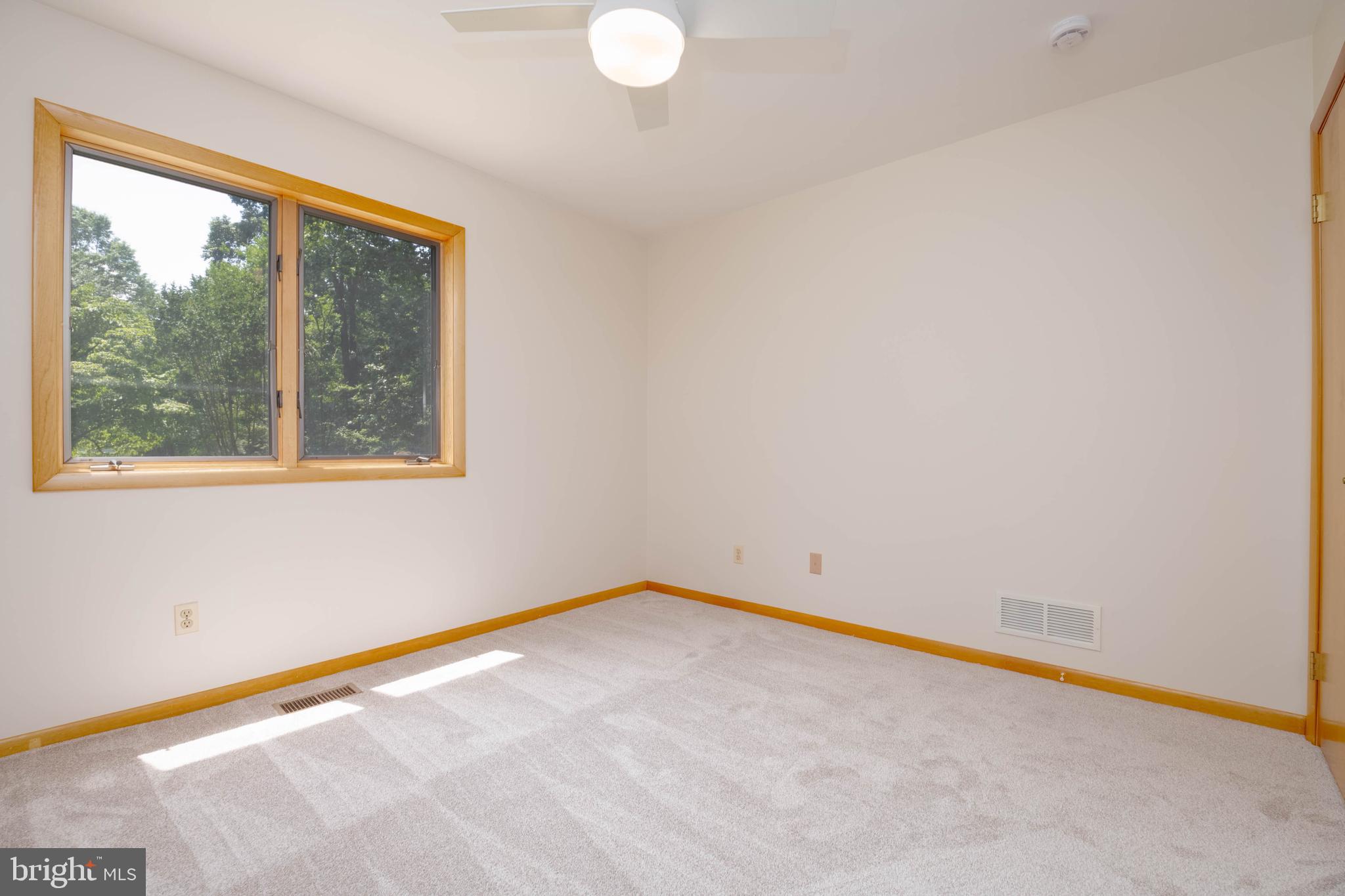 3 Ridgecliff Court Kingsville, MD 21087 - Photo 26 of 65 Bedroom 2- New Carpet