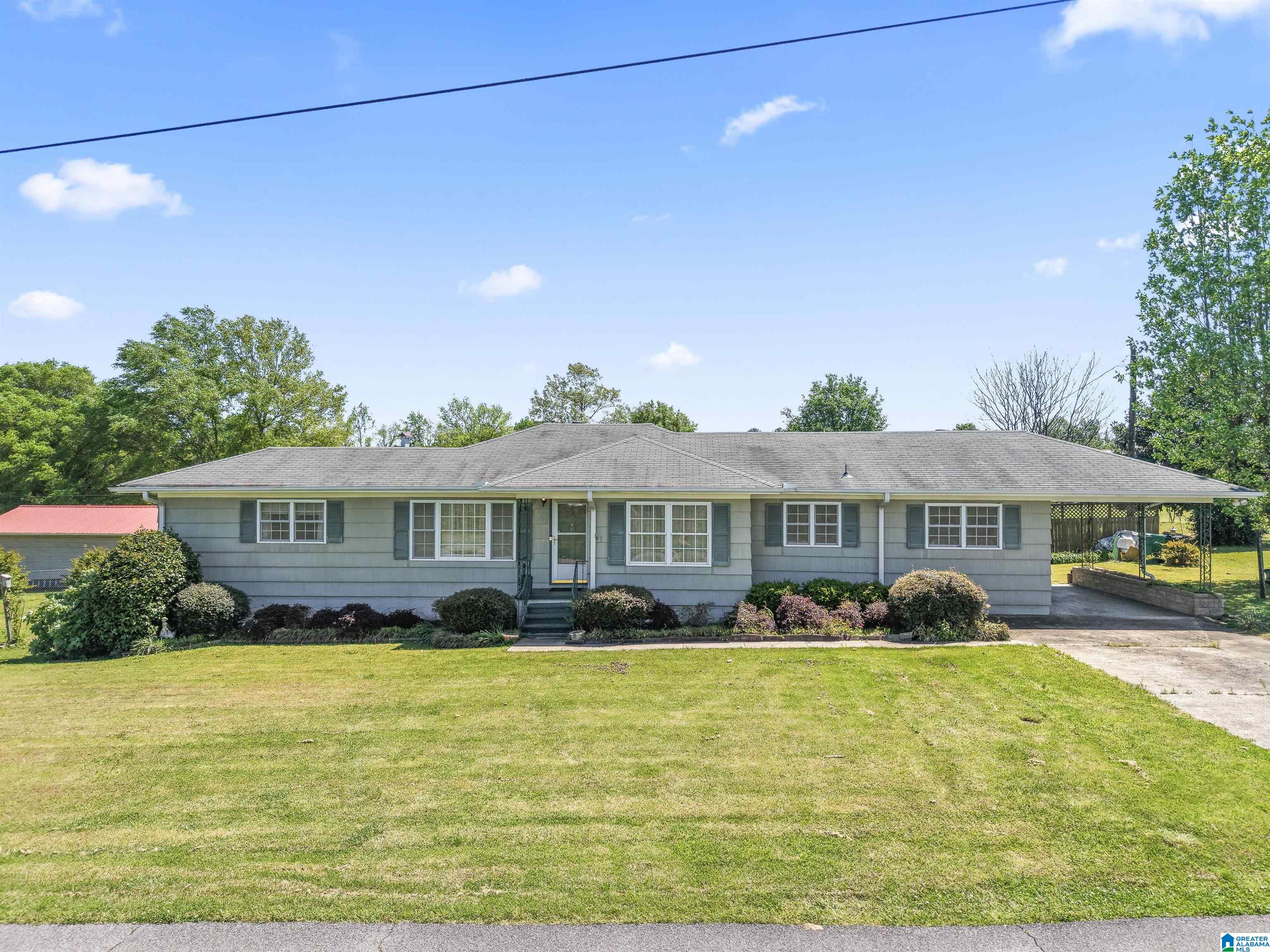 909 7th Street Pleasant Grove, AL 35127 - Photo 1 of 37