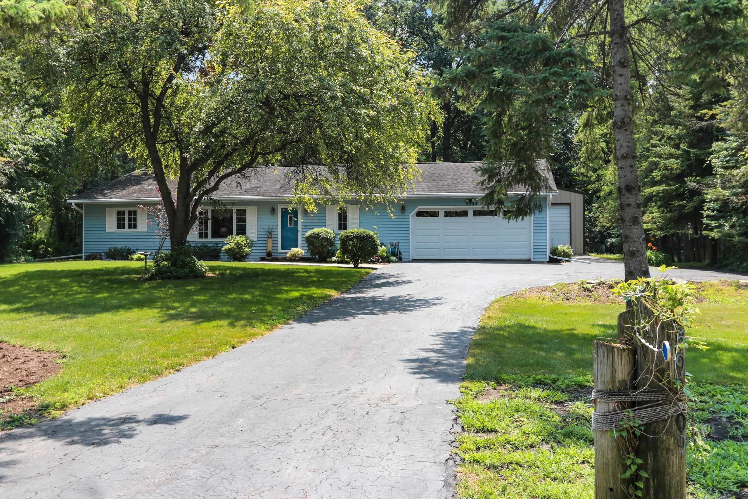 5909 Indian Shore Road Winneconne, WI 54986 - Photo 3 of 56 Gallery Image 3