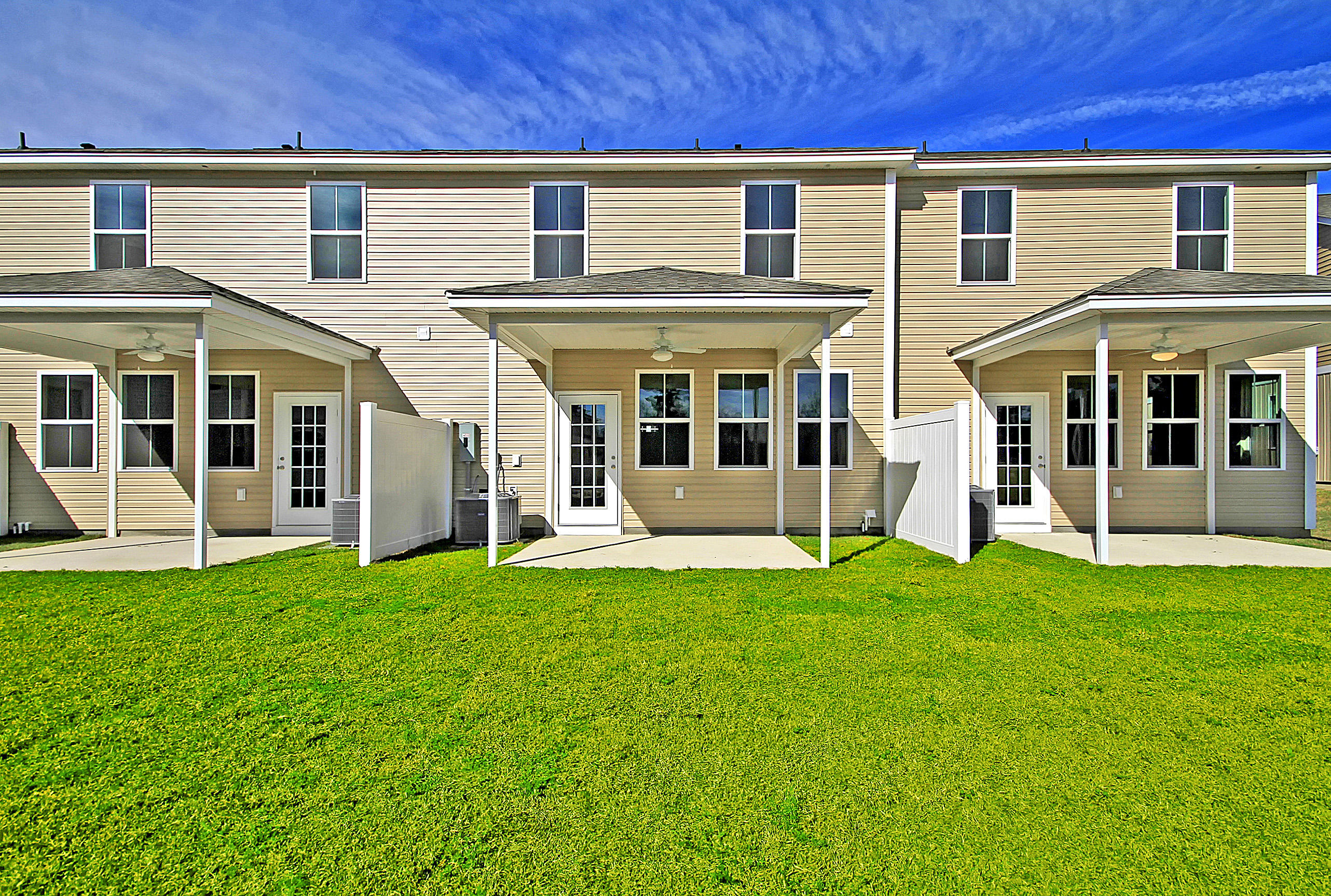 7846 Montview Road North Charleston, SC 29418 - Photo 34 of 50 Covered Patio