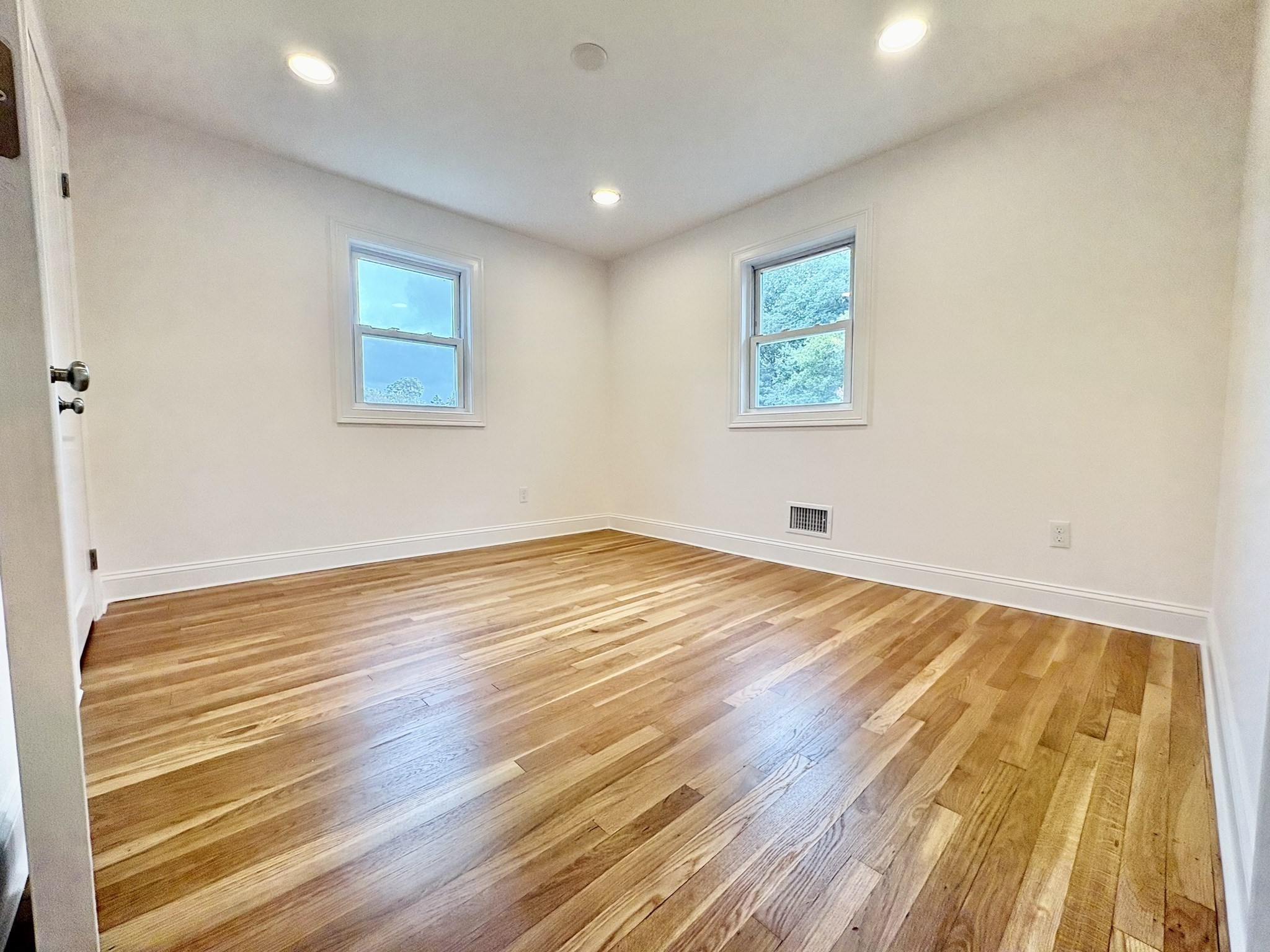 5 Wennerberg Road Middleton, MA 01949 - Photo 13 of 25 Gallery Image 13