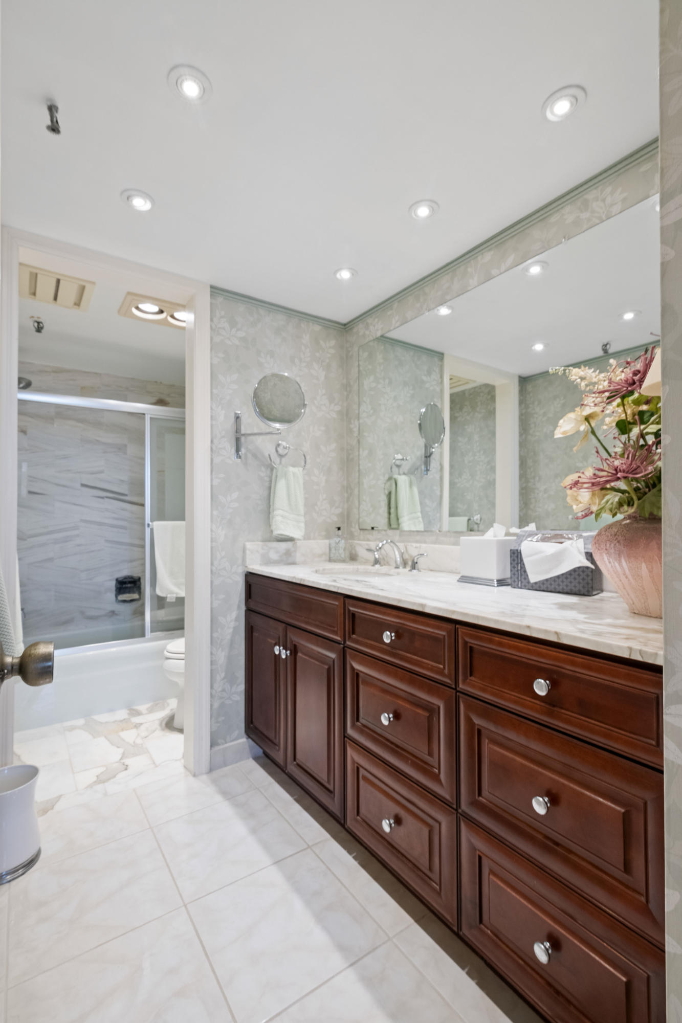 859 Jeffery Street, Unit 814 Boca Raton, FL 33487 - Photo 28 of 37 FXX_8991