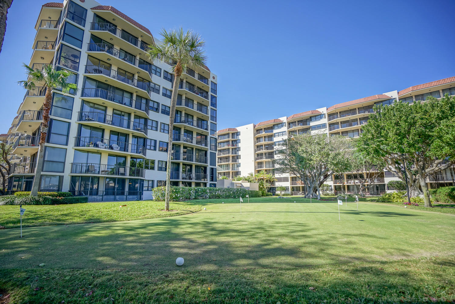 859 Jeffery Street, Unit 814 Boca Raton, FL 33487 - Photo 34 of 37 EMP-26