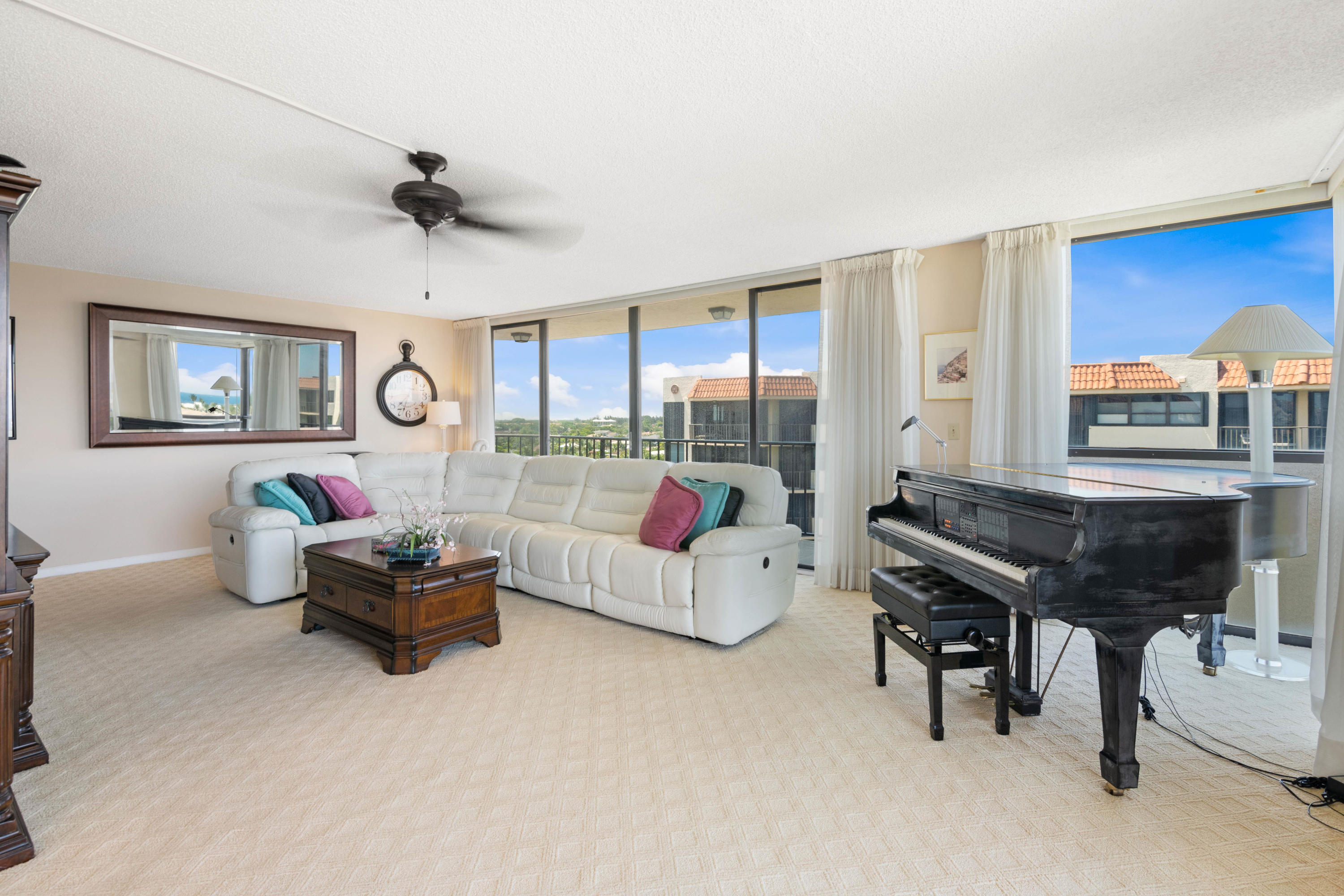 859 Jeffery Street, Unit 814 Boca Raton, FL 33487 - Photo 9 of 37 FXX_9081