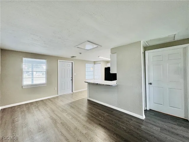 $1,150 | 331 Tarpon Drive, Unit 2, Cape Coral, FL 33904