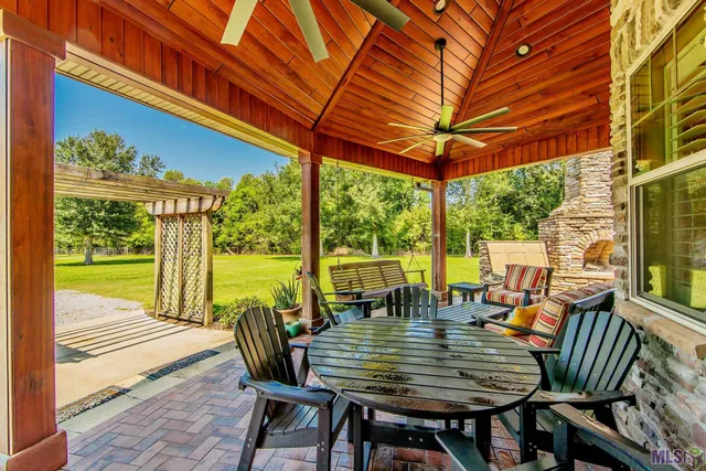 $1,150,000 | 13134 Highway 3235, Larose, LA 70373