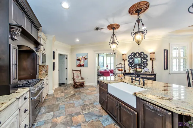 $1,150,000 | 13134 Highway 3235, Larose, LA 70373