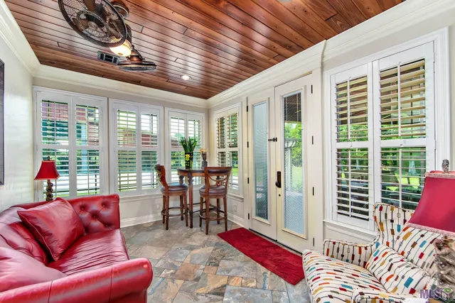 $1,150,000 | 13134 Highway 3235, Larose, LA 70373