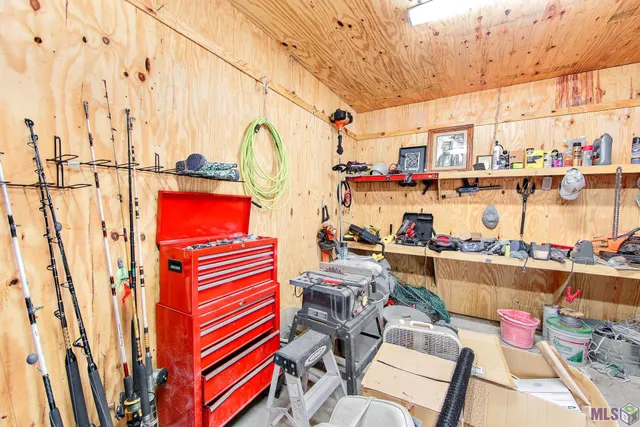 $1,150,000 | 13134 Highway 3235, Larose, LA 70373