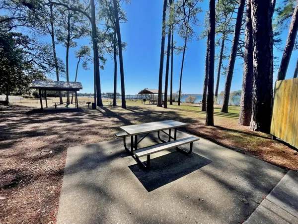$435,000 | 22 Sharilyn Drive, Shalimar, FL 32579