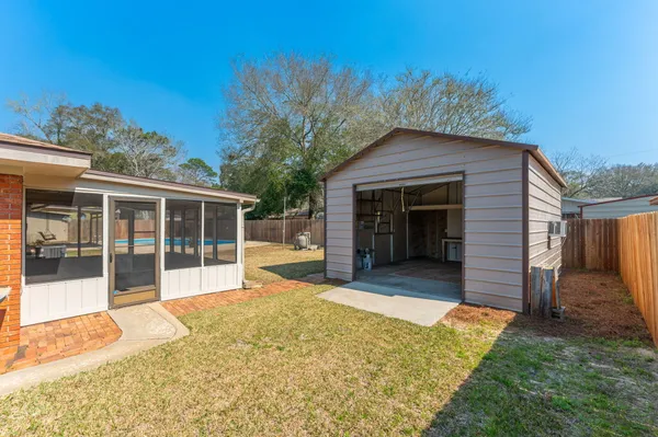 $435,000 | 22 Sharilyn Drive, Shalimar, FL 32579