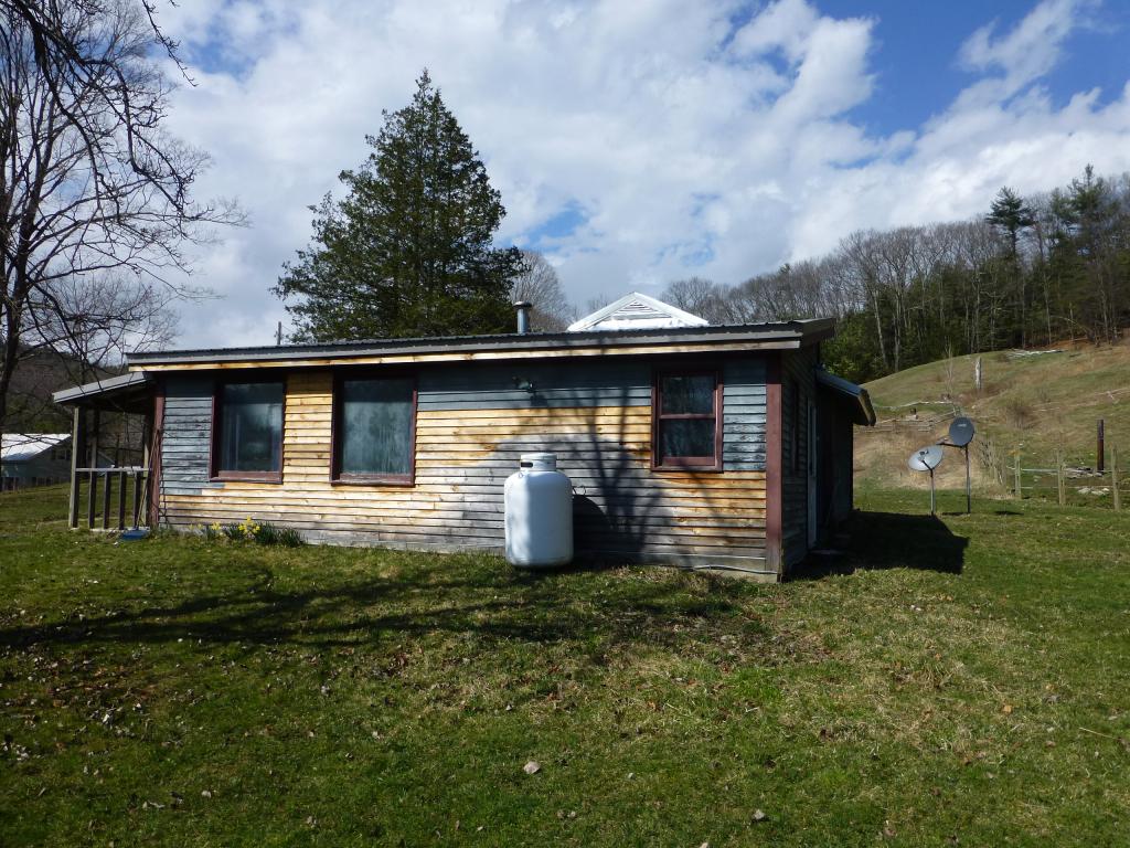 296 Burt Hill Road Winchester, NH 03470 - Photo 5 of 16 Gallery Image 5