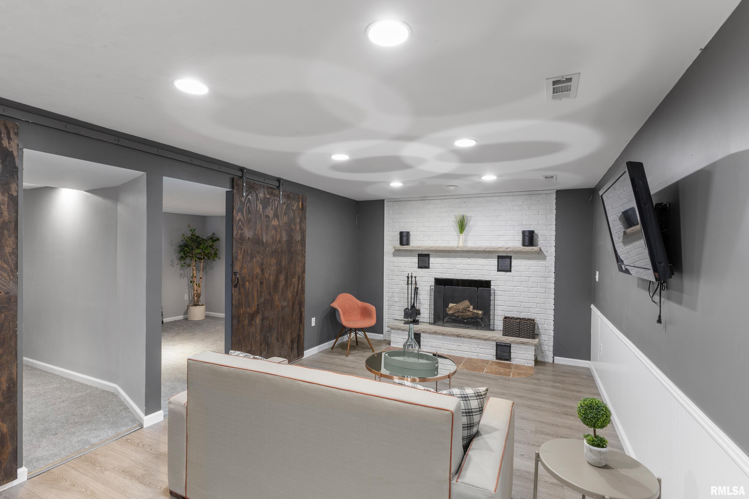 3311 North Tower Road Quincy, IL 62305 - Photo 21 of 38