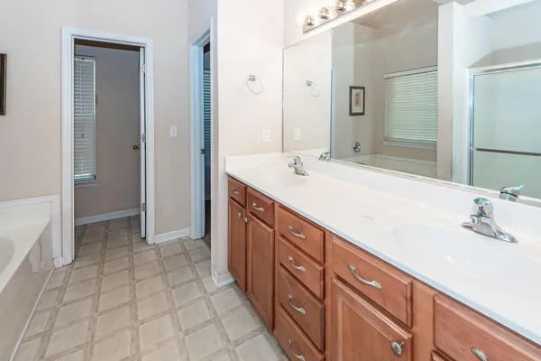 $2,550 | 8340 Berringer, North Charleston, SC 29418