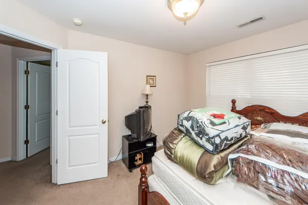 $2,550 | 8340 Berringer, North Charleston, SC 29418