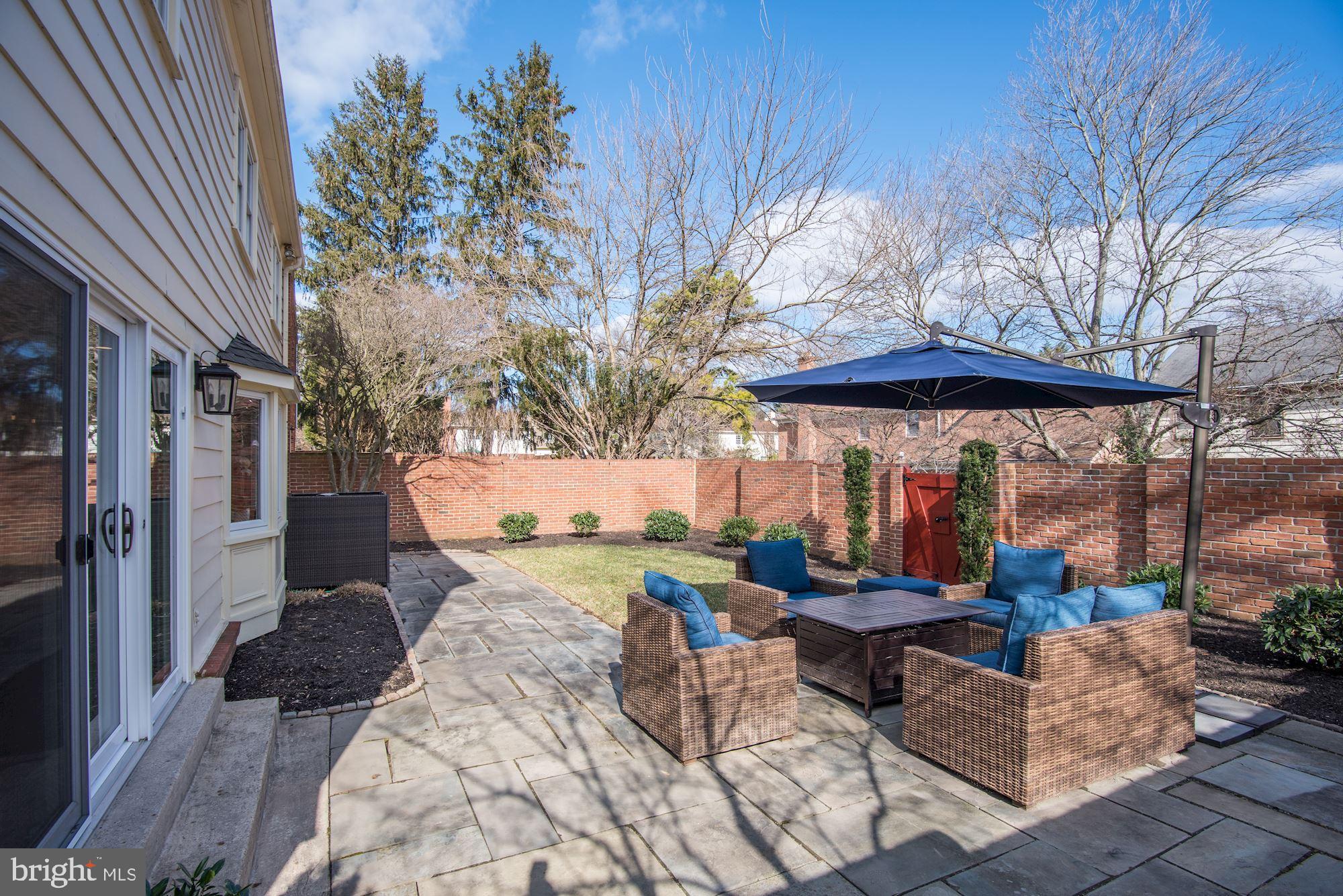 10237 Gainsborough Road Potomac, MD 20854 - Photo 35 of 40 Terrace