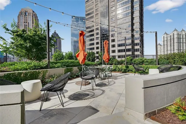 $875,000 | 1080 Peachtree Street Northeast, Unit 2610, Atlanta, GA 30309