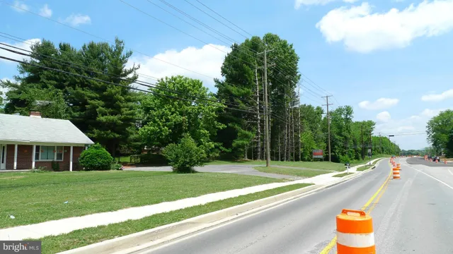 a view of a basketball court