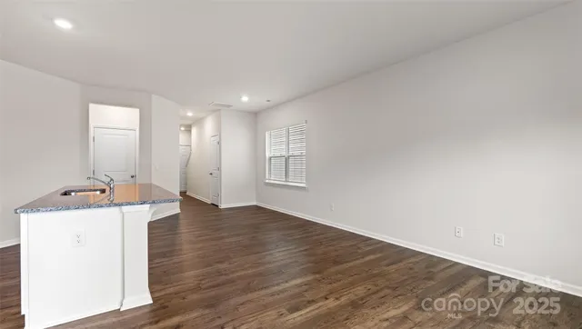 $314,990 | 5 Caroline Vly Lane, Hendersonville, NC 28792