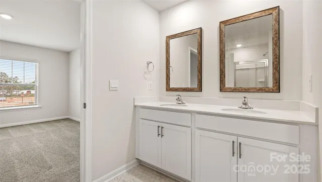 $314,990 | 5 Caroline Vly Lane, Hendersonville, NC 28792