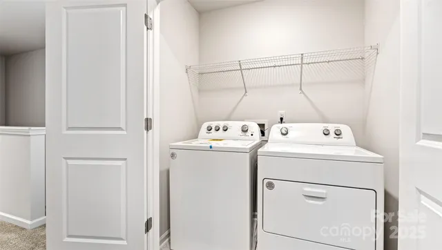 $314,990 | 5 Caroline Vly Lane, Hendersonville, NC 28792