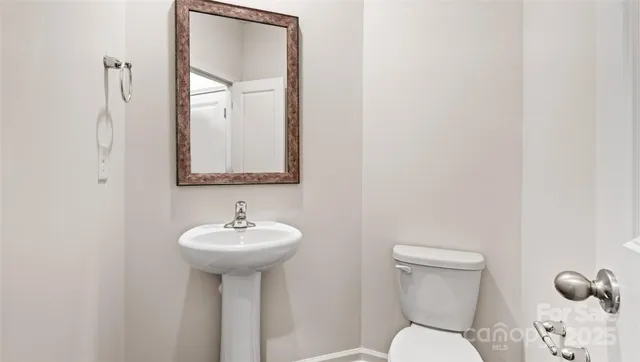 $314,990 | 5 Caroline Vly Lane, Hendersonville, NC 28792