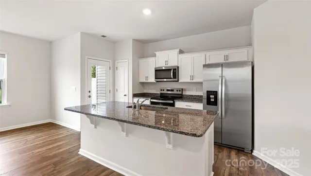 $314,990 | 5 Caroline Vly Lane, Hendersonville, NC 28792