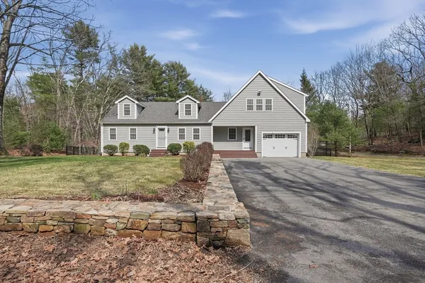 $715,000 | 268 Pollard Road, Northbridge, MA 01534