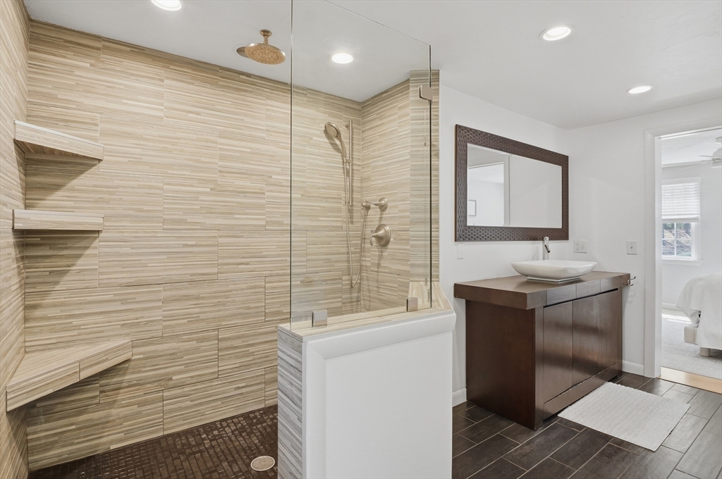 268 Pollard Road Northbridge, MA 01534 - Photo 19 of 35