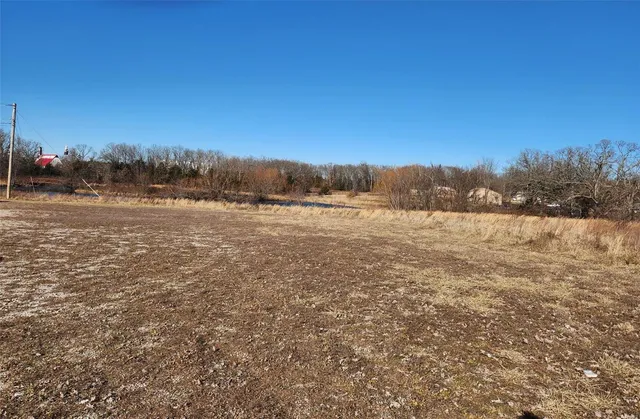 $280,000 | 1 Highway C/ W Pine Street, Phillipsburg, MO 65722