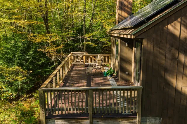 $395,000 | 525 Morgan Road, Hartford, VT 05059