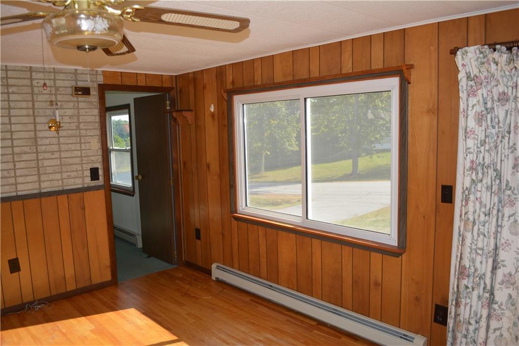 2 Ware Road Freeport, ME 04032 - Photo 18 of 24 Living Room