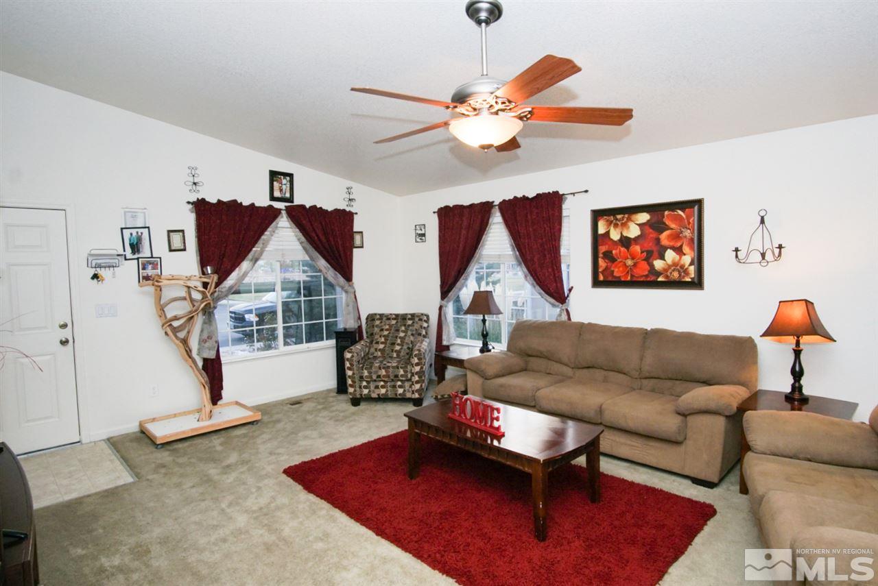 17745 Pintura Court Reno, NV 89508 - Photo 8 of 16 Photo 8