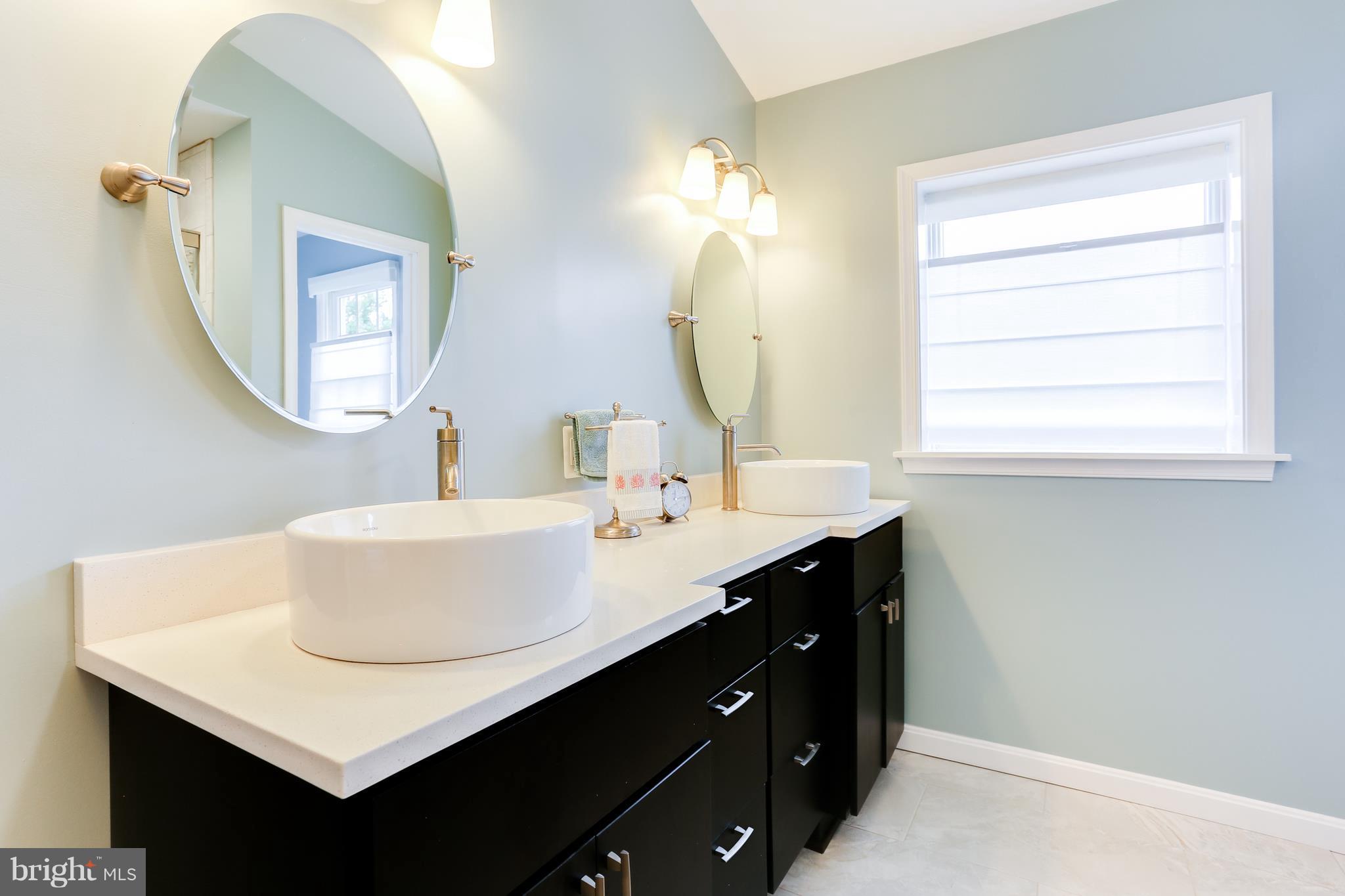 9714 Starling Road Ellicott City, MD 21042 - Photo 22 of 30 Luxurious Remodeled Master Bath~