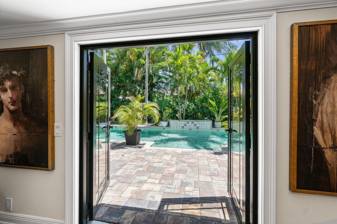 800 Southwest 5th Street Boca Raton, FL 33486 - Photo 31 of 37 Florida Room to Pool