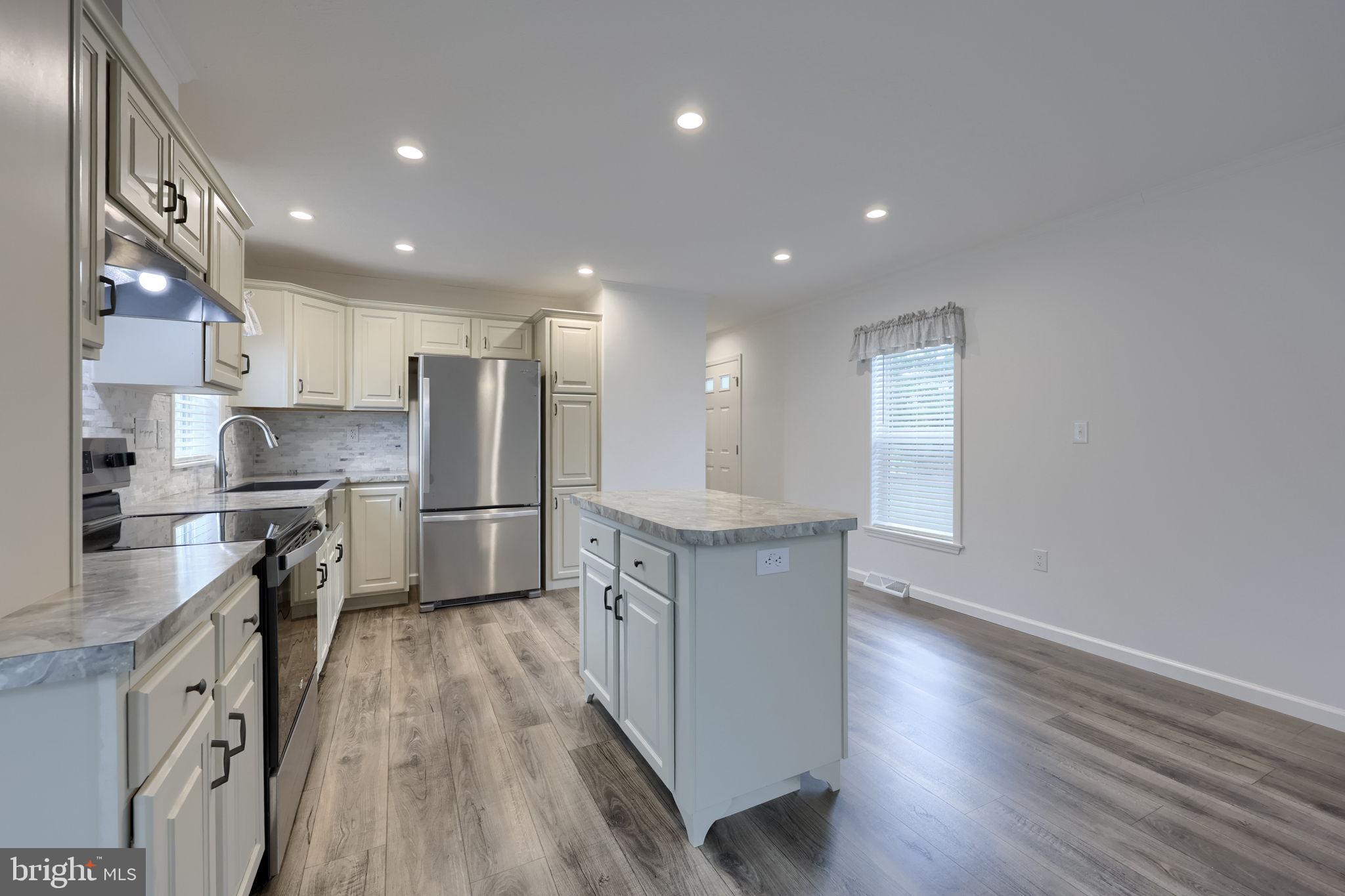 129 Meadow Valley Road, Unit 11 Ephrata, PA 17522 - Photo 16 of 33