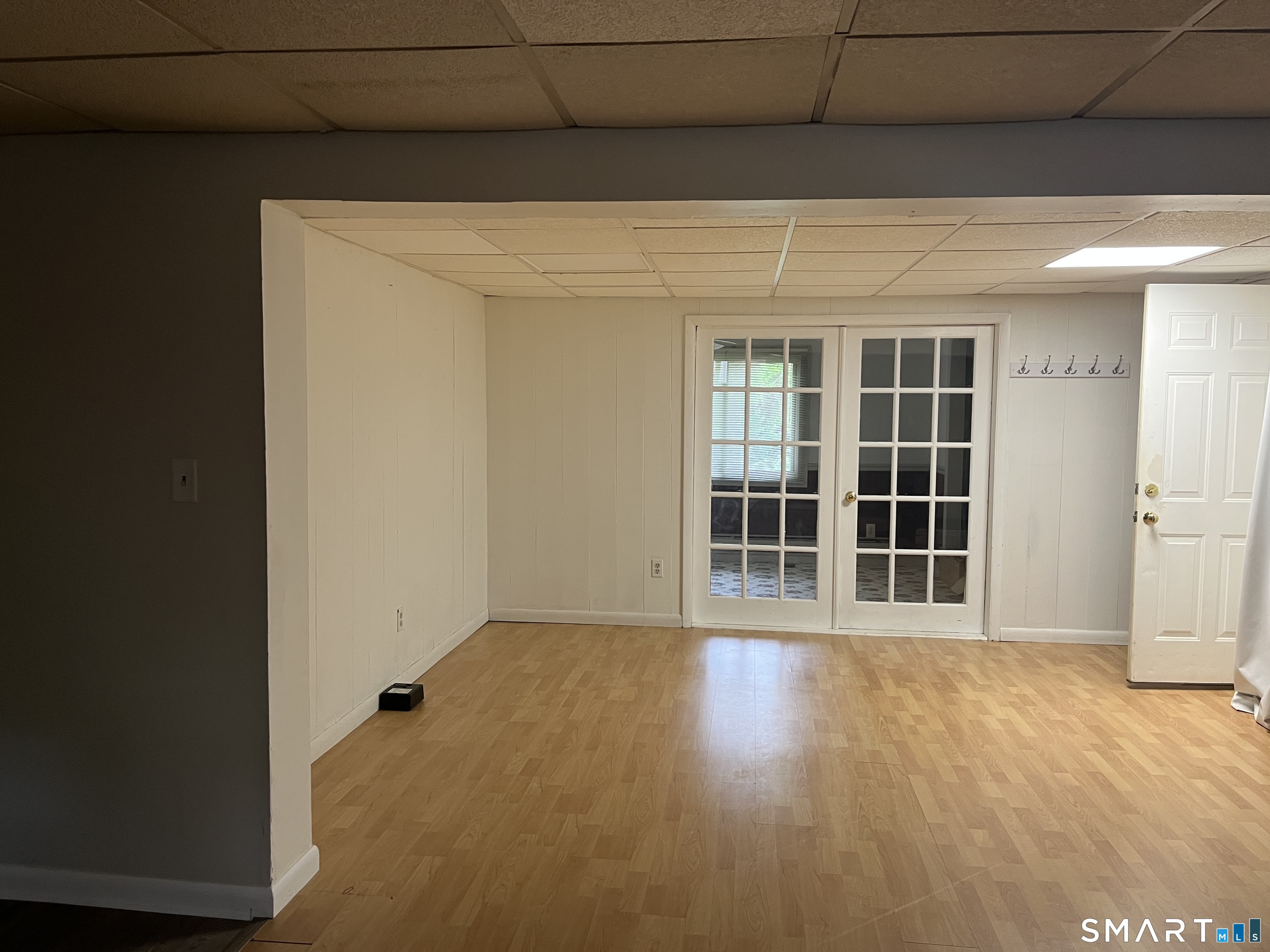 311 Sandy Hollow Road Groton, CT 06355 - Photo 10 of 16