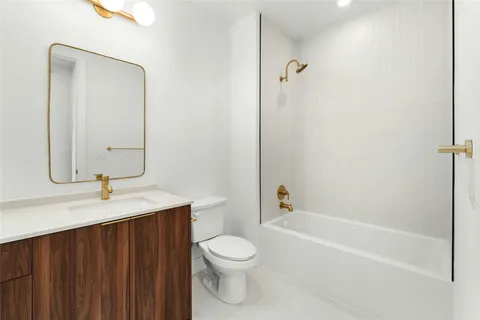 $375,000 | 1701 Simond Avenue, Unit 644, Austin, TX 78723