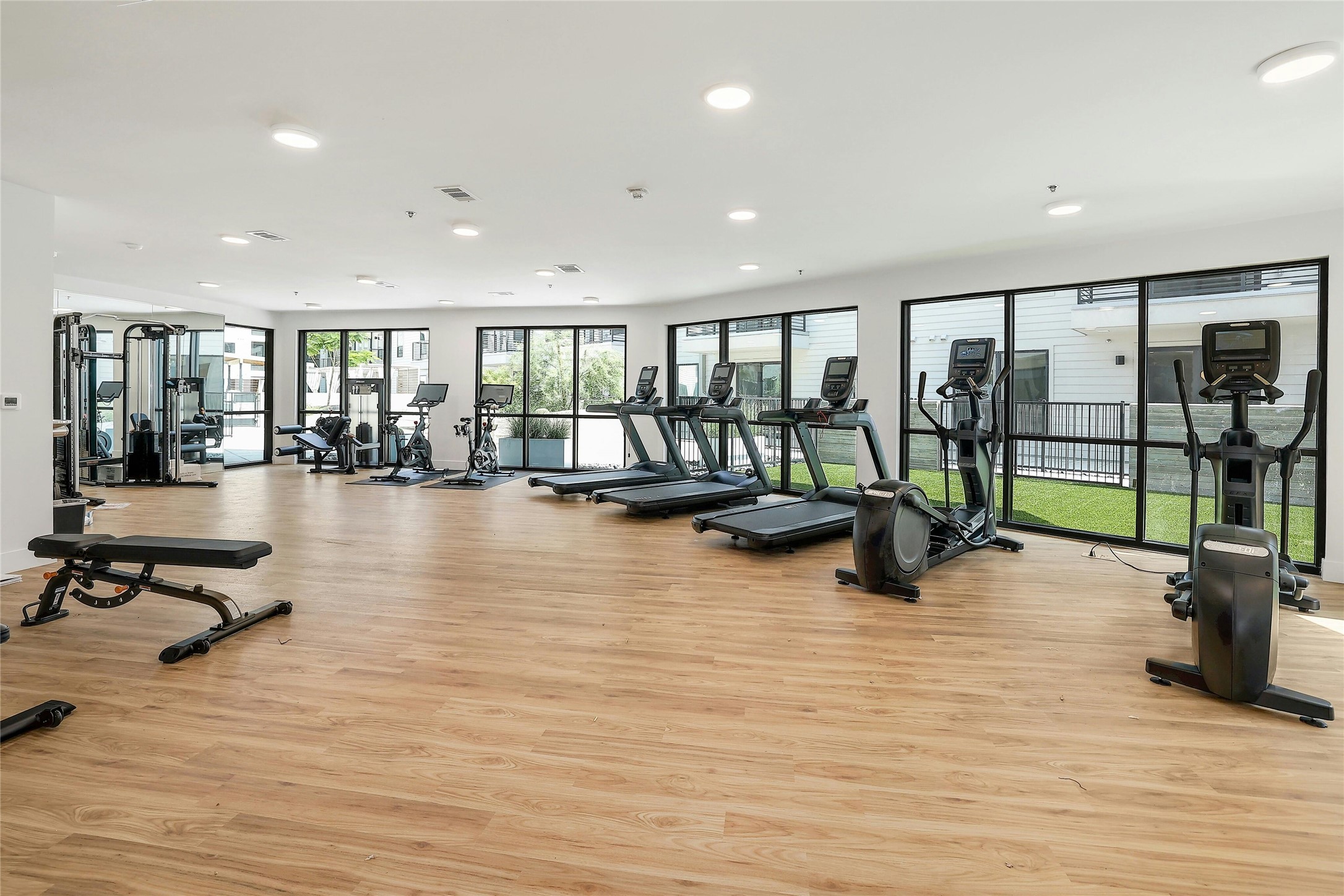 1701 Simond Avenue, Unit 644 Austin, TX 78723 - Photo 38 of 40 a view of a room with gym equipment