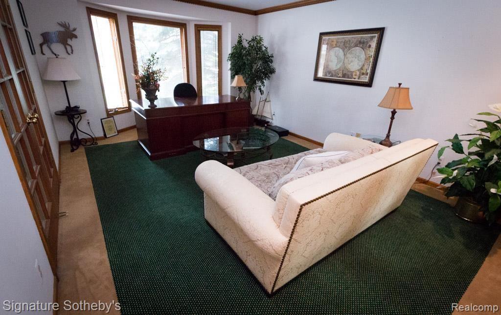 839 Stanford Circle Rochester, MI 48309 - Photo 16 of 48 Stradford Circle (28 of 50).jpg